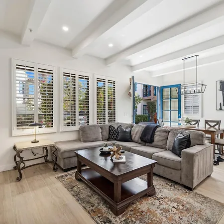 T21 Lux Villa With Fountain View Condo